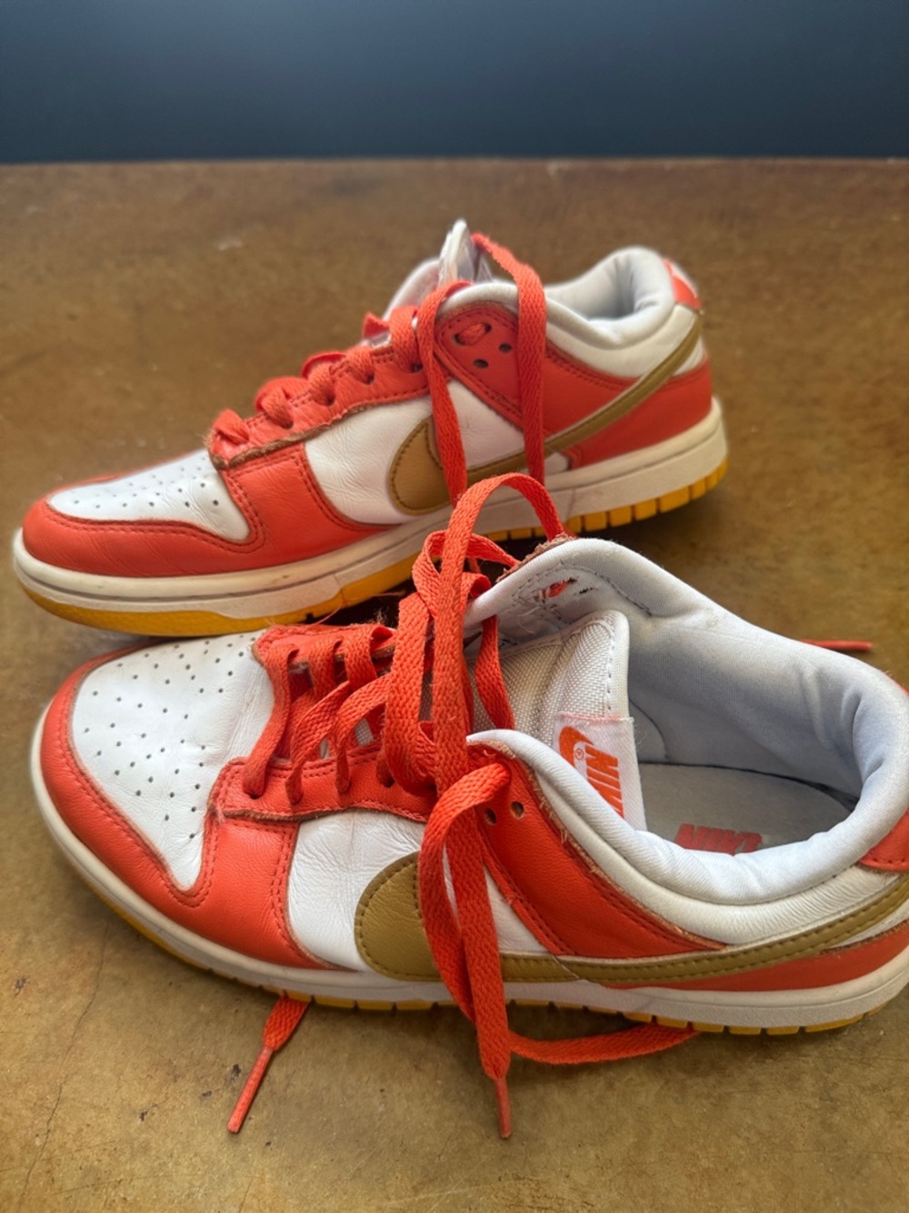 Nike Dunk Low
University Gold (Women's)